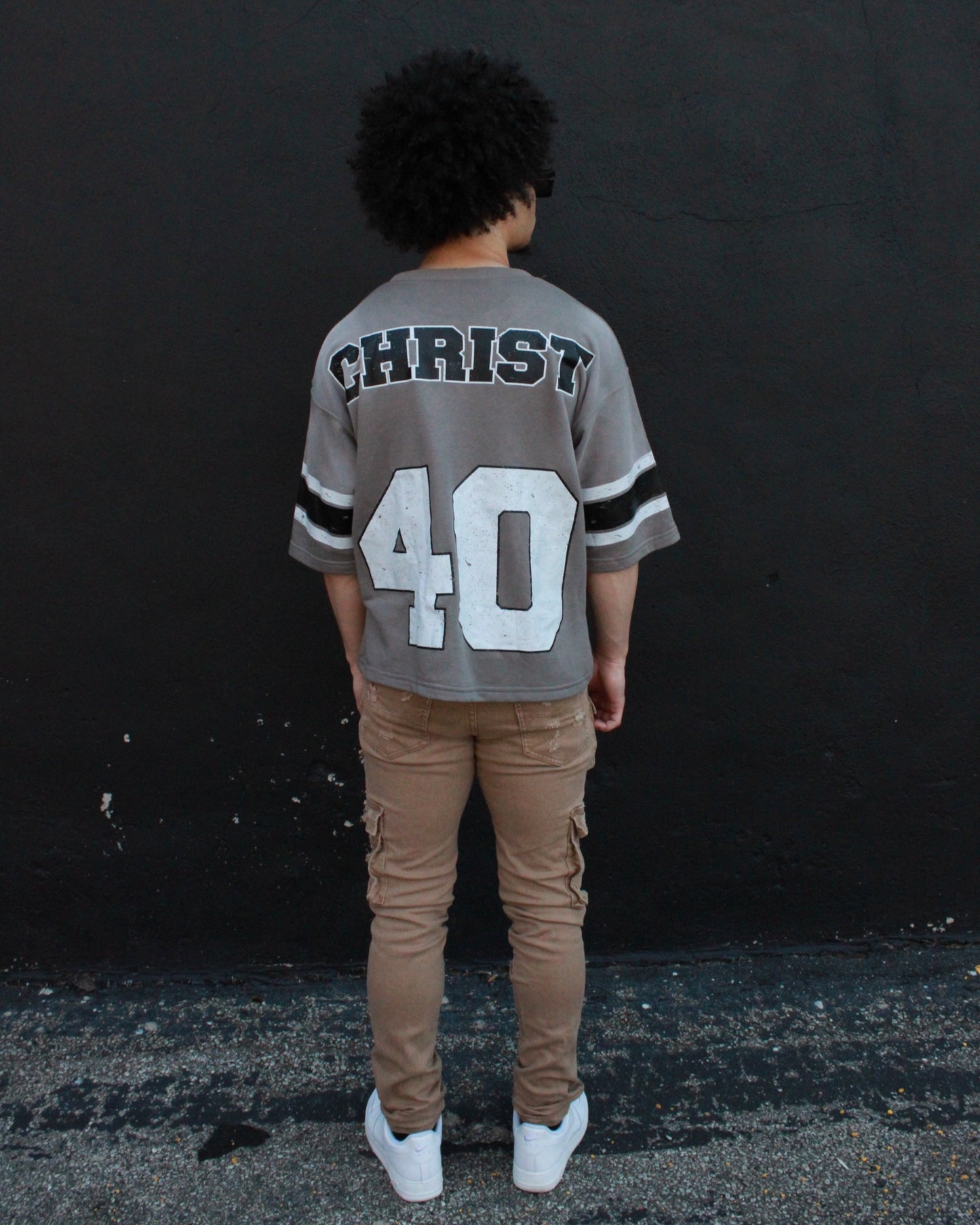 GREY AND BLACK "JESUS 40" SHIRT JERSEY